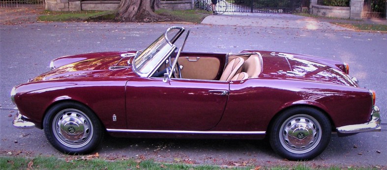 MINOLTA DIGITAL CAMERA